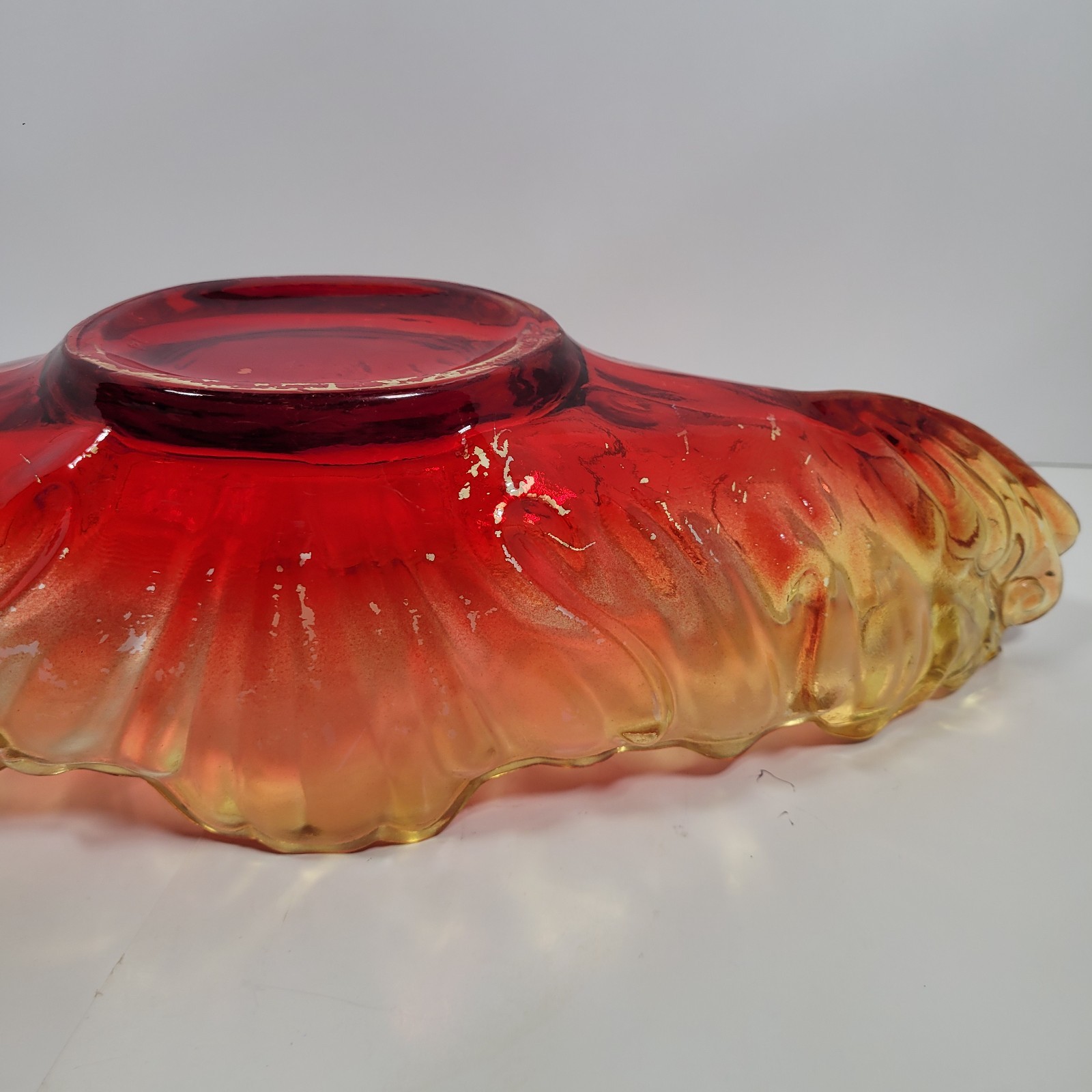 VTG Amberina Jeanette Glass Gondola Bowl 1950’s 1577S13
